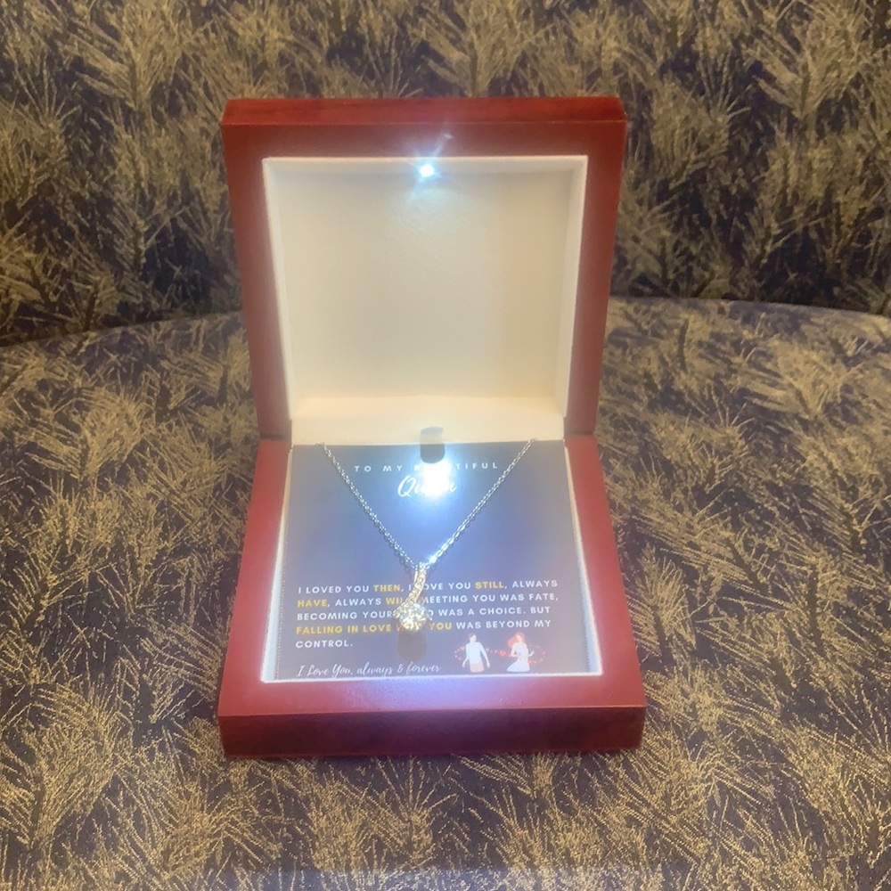 Diamond Necklace “My Queen”